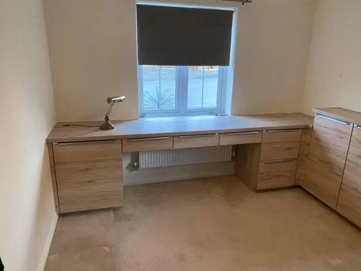 graiend-oak-desk-705x529