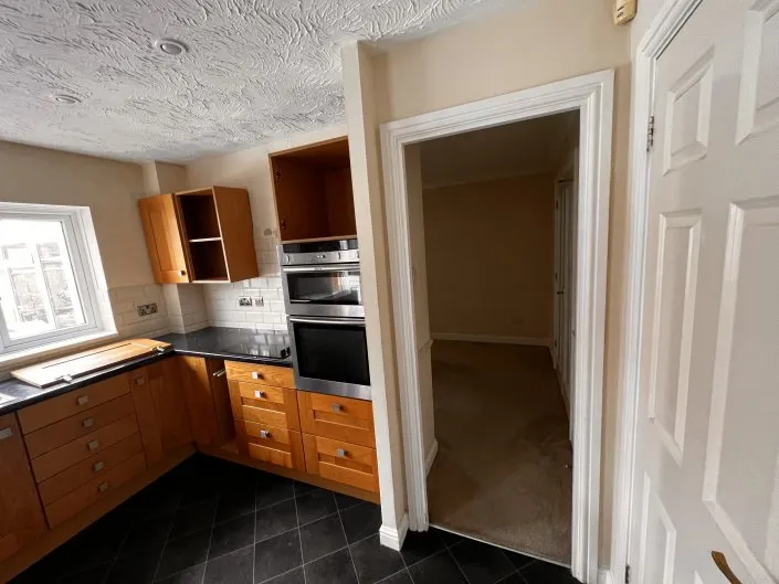 kitchen-refit-705x529